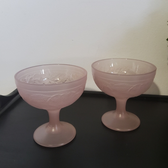 Vintage Pink Satin Frosted Glass Bowl, set of 2 - Picture 2 of 5